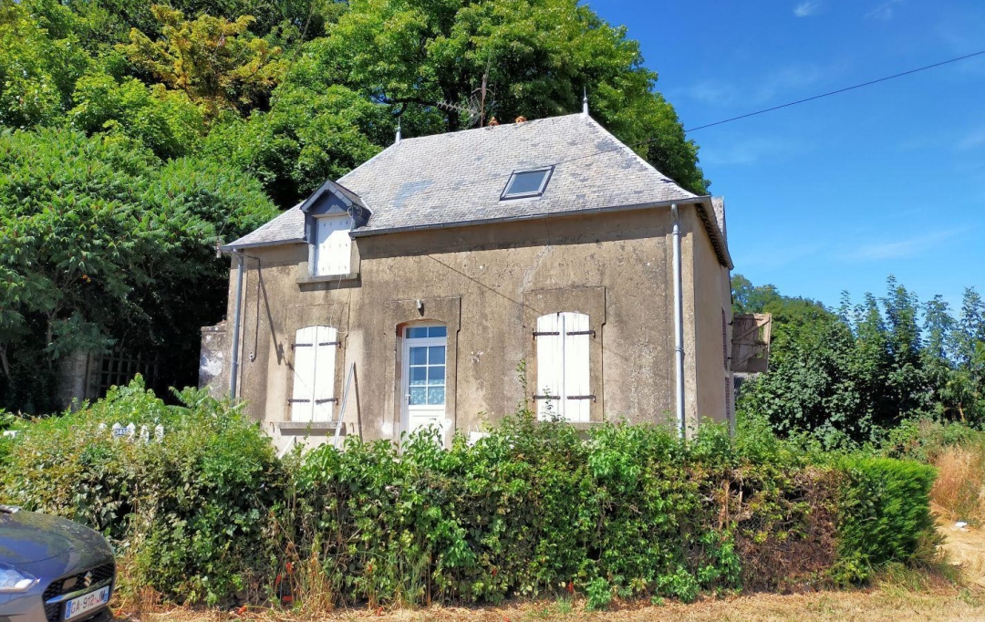 Immobilier des Deux Rives : House | BAIS (53160) | 71 m2 | 450 € 