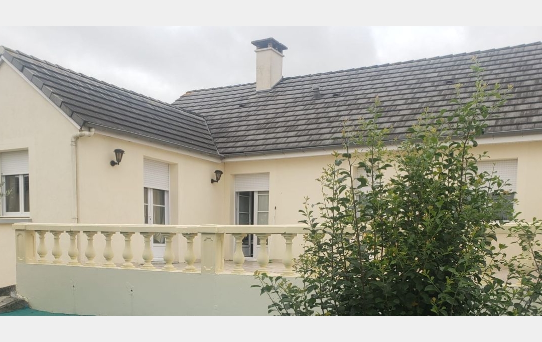 Immobilier des Deux Rives : House | VILLAINES-LA-JUHEL (53700) | 110 m2 | 198 000 € 