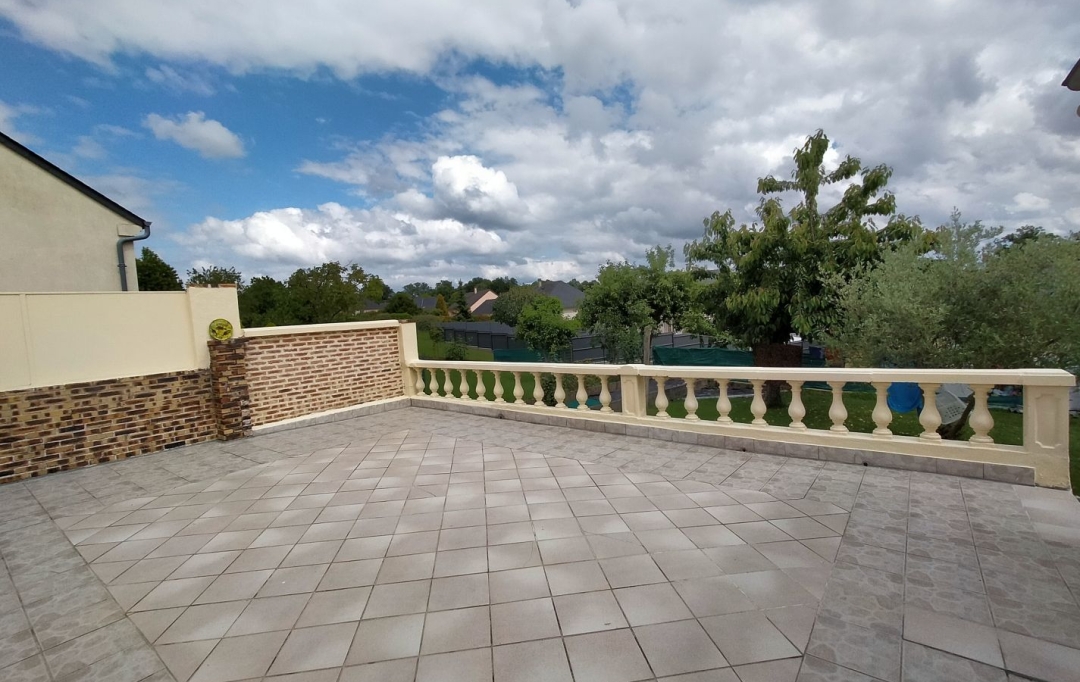 Immobilier des Deux Rives : Maison / Villa | VILLAINES-LA-JUHEL (53700) | 110 m2 | 198 000 € 