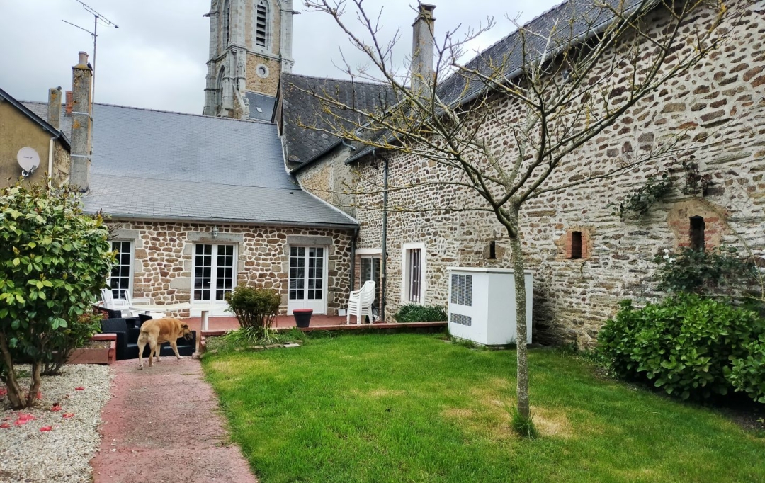 Immobilier des Deux Rives : House | COURCITE (53700) | 158 m2 | 167 500 € 