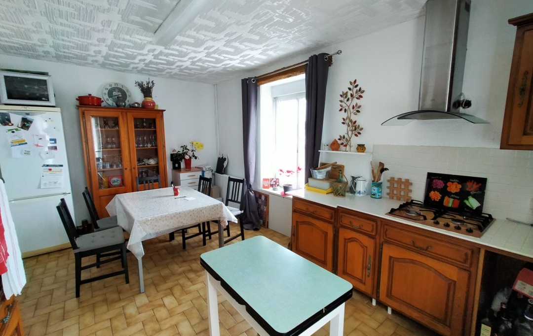 Immobilier des Deux Rives : House | AVERTON (53700) | 85 m2 | 83 500 € 