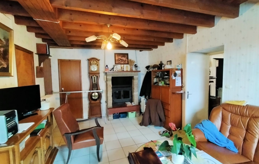 Immobilier des Deux Rives : Maison / Villa | SAINT-AUBIN-DU-DESERT (53700) | 146 m2 | 117 000 € 